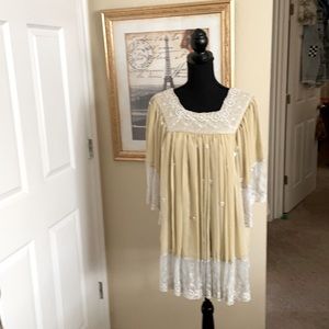 Badgley Mishka American Glamour easy top.